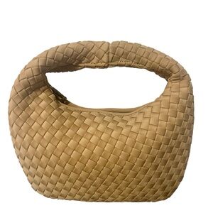 NWOT Sol and Selene Dare to Dream Woven Hobo Handbag Nude